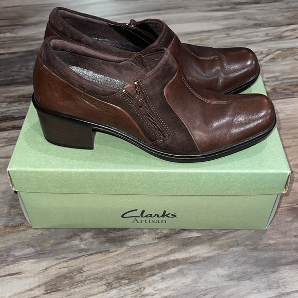 Clarks Artisan Berwick Way women’s Size 7M leather dark brown heel shoes brown - Picture 3 of 10